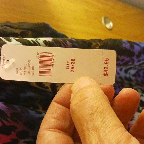 CACIQUE BABYDOLL, SIZE 26/28, COLORFUL, NWT - Picture 3 of 5